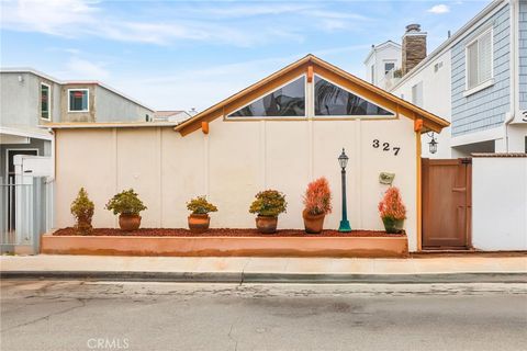 327 Walnut Newport Beach CA 92663