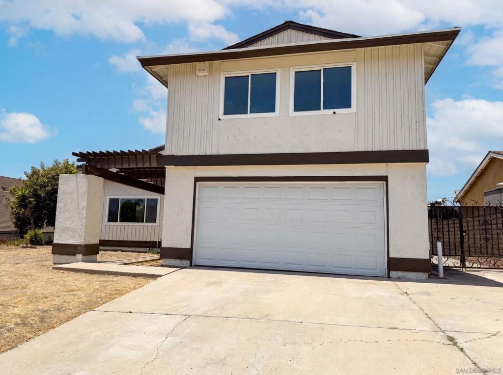 141 Rainier CT