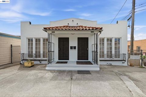 Photo of 1829 E 22nd St St, Oakland, CA 94606 (MLS # 41130708)