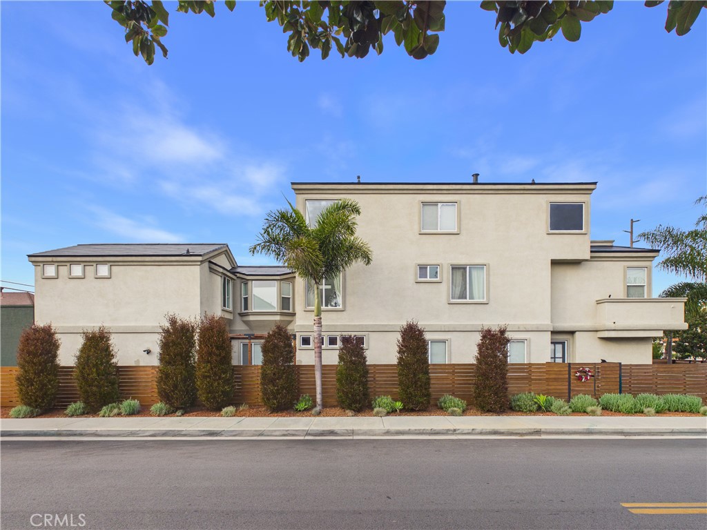 1201 Delaware Street