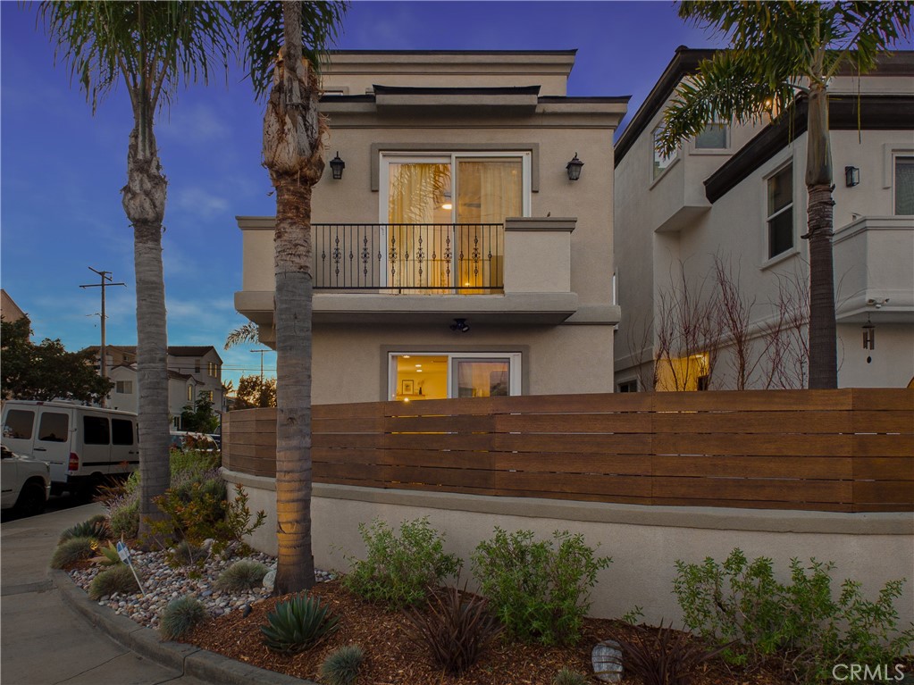 1201 Delaware Street