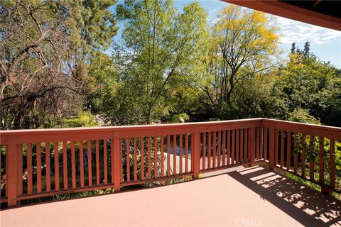 Photo of 7101 Farralone Avenue #135, Canoga Park, CA 91303 (MLS # SR25262560)