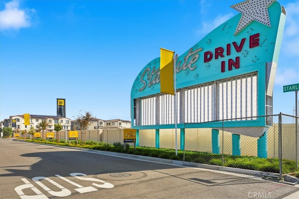 9414 Vineland Street