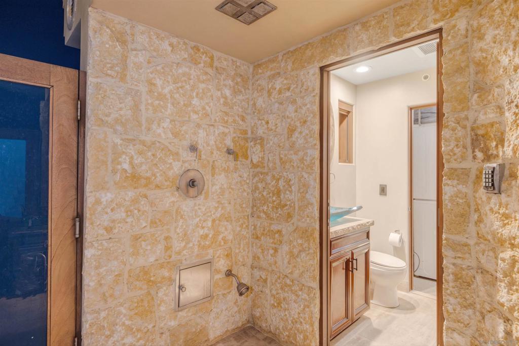 Mission Beach - Residential