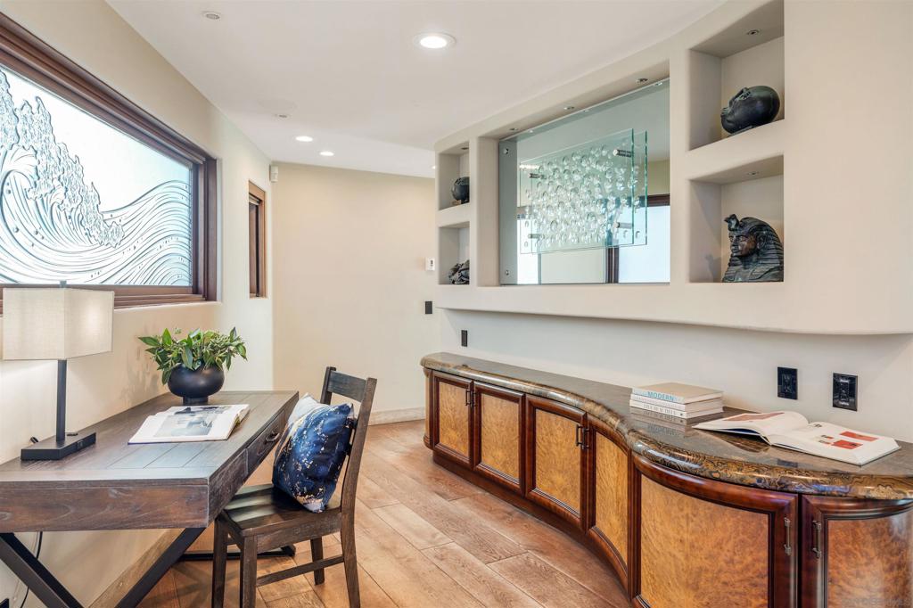 Mission Beach - Residential