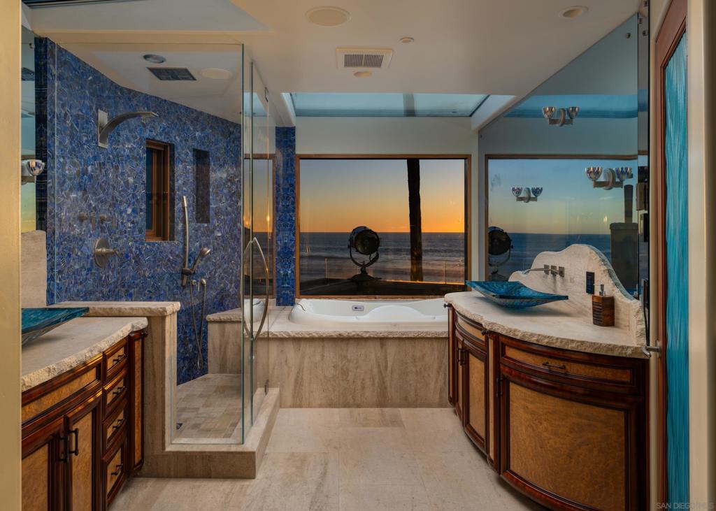 Mission Beach - Residential