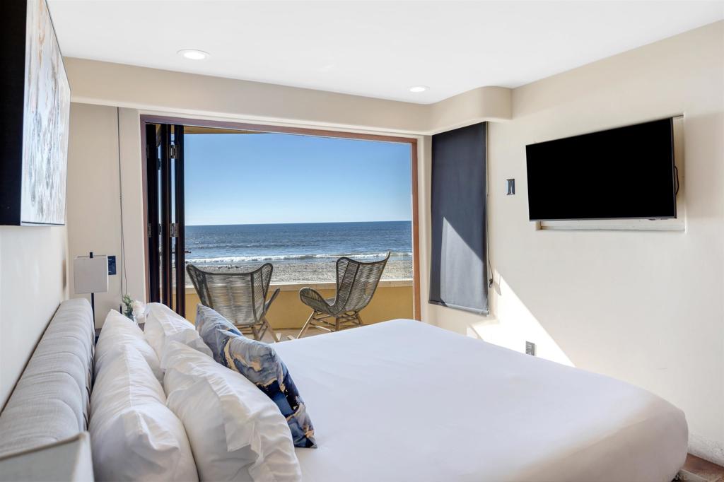 Mission Beach - Residential