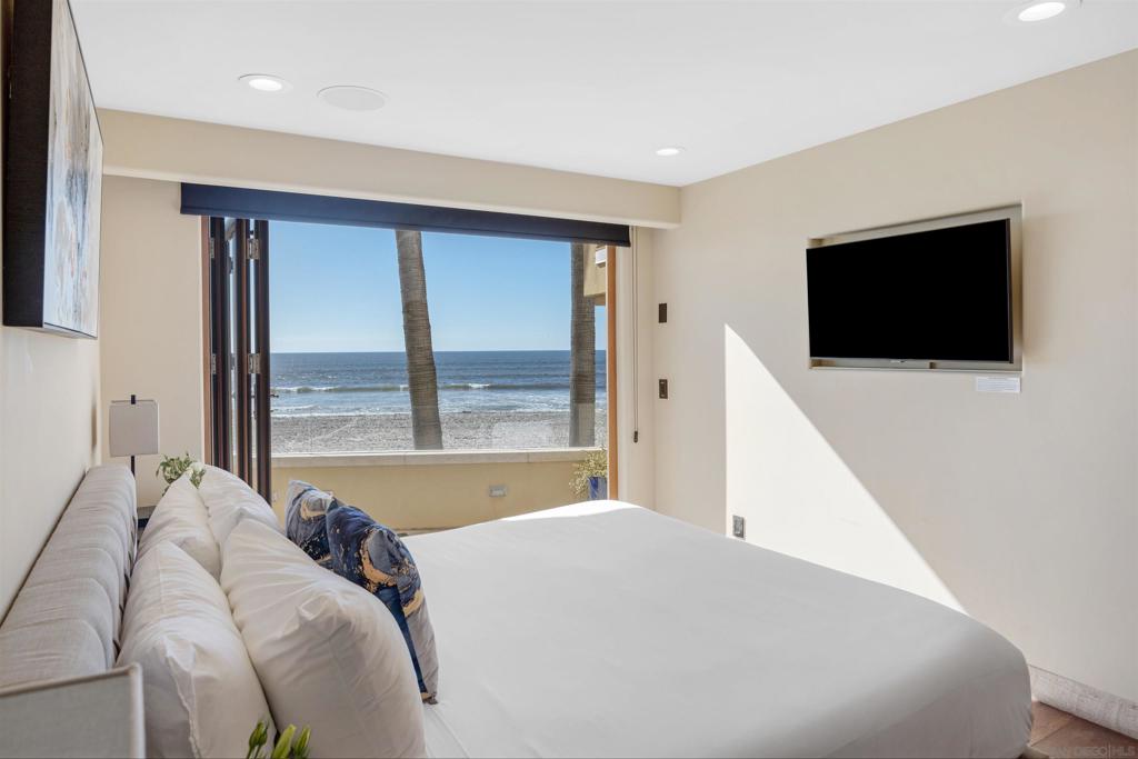 Mission Beach - Residential