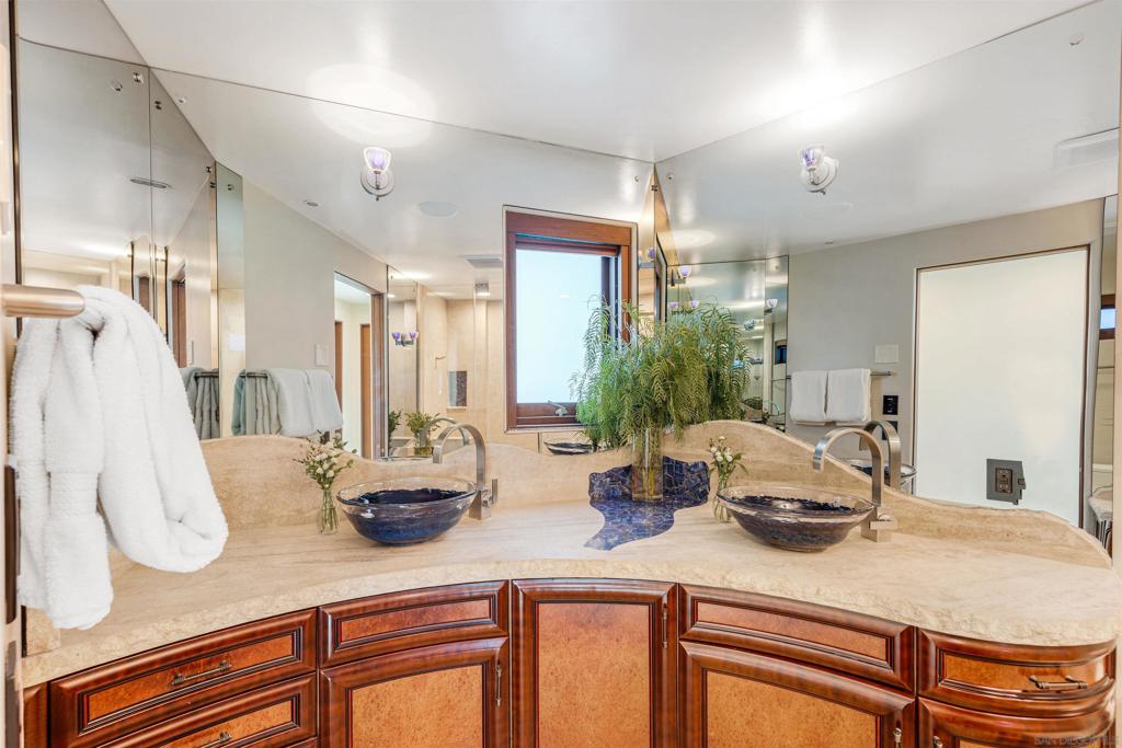 Mission Beach - Residential