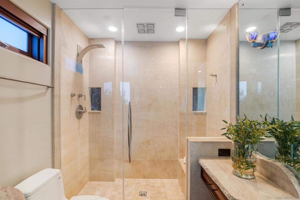 Mission Beach - Residential