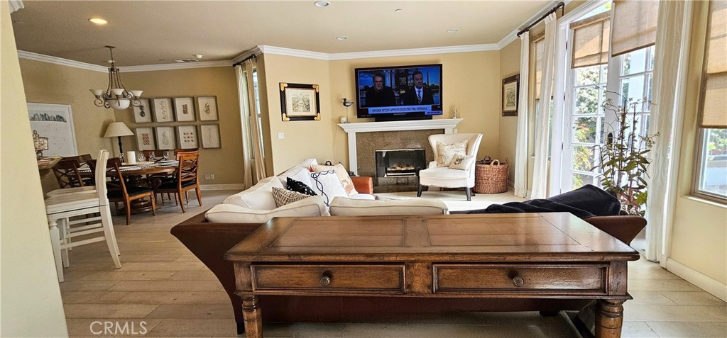 34185 Crystal Lantern