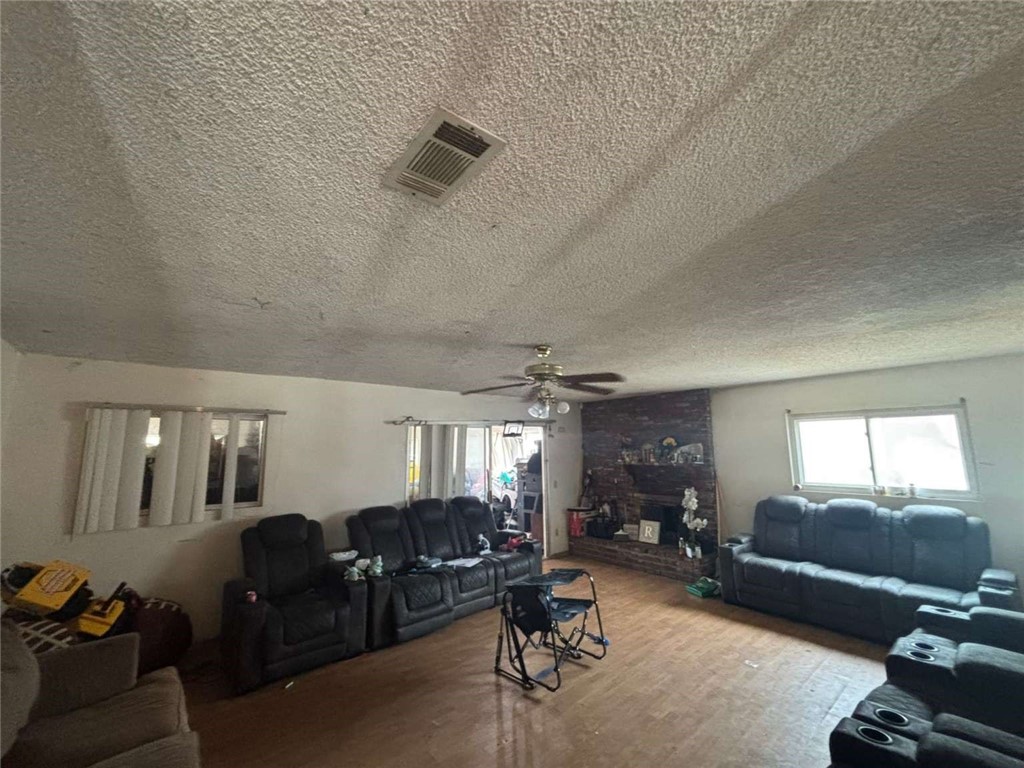 108 Leoma Lane