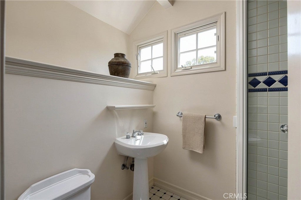 333 Pirate Road, Newport Beach CA 92663 - Photo 25
