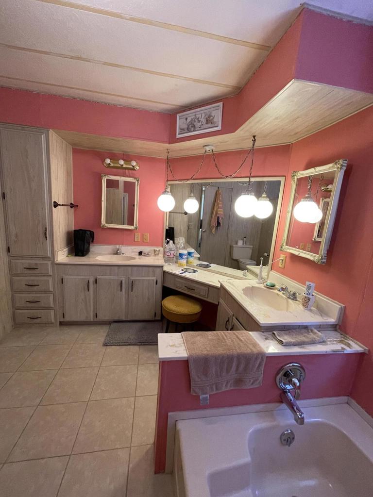 Tri Palm Estates - Manufactured In Park