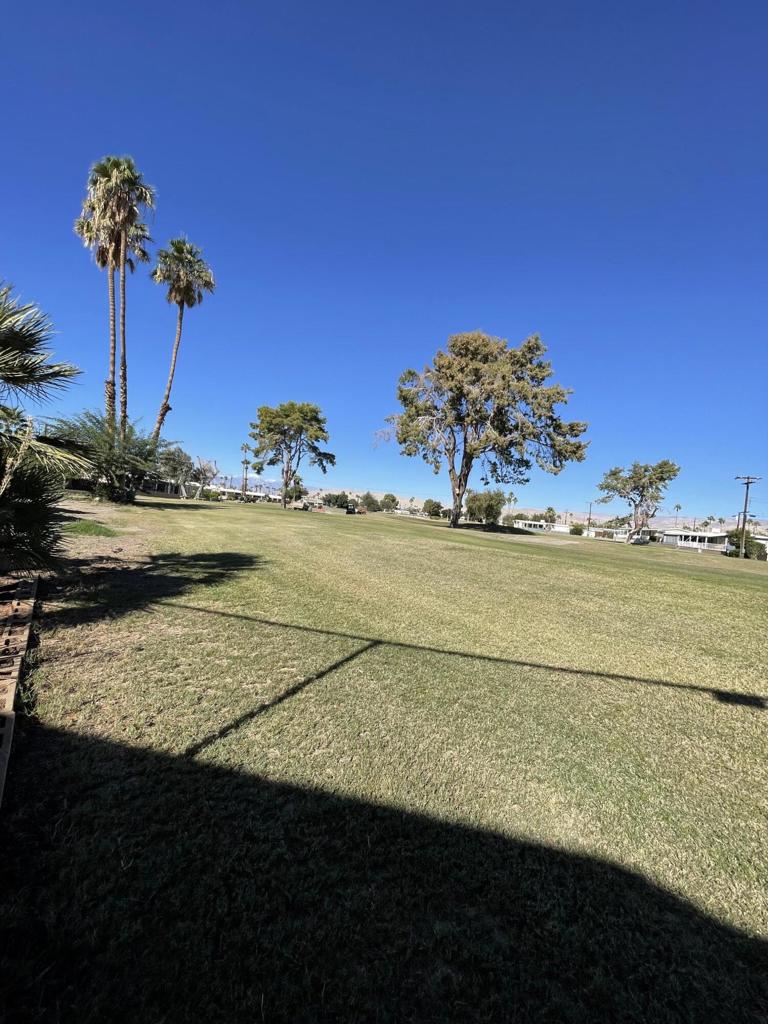 Tri Palm Estates - Manufactured In Park