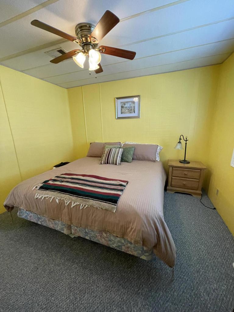 Tri Palm Estates - Manufactured In Park