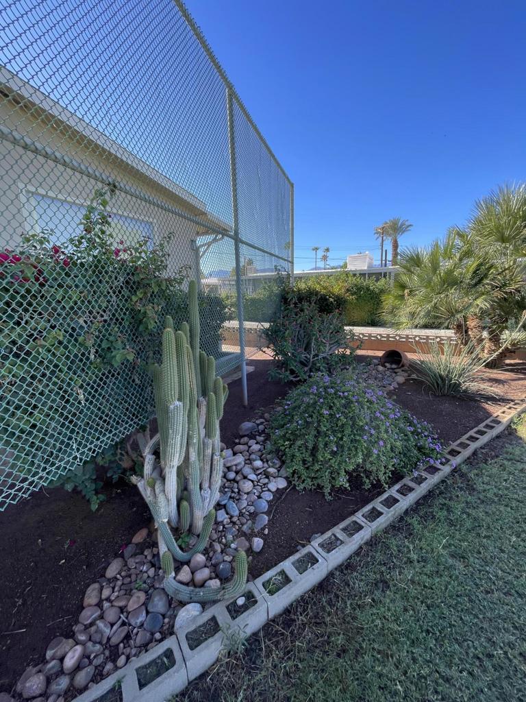 Tri Palm Estates - Manufactured In Park