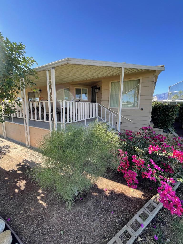 Tri Palm Estates - Manufactured In Park