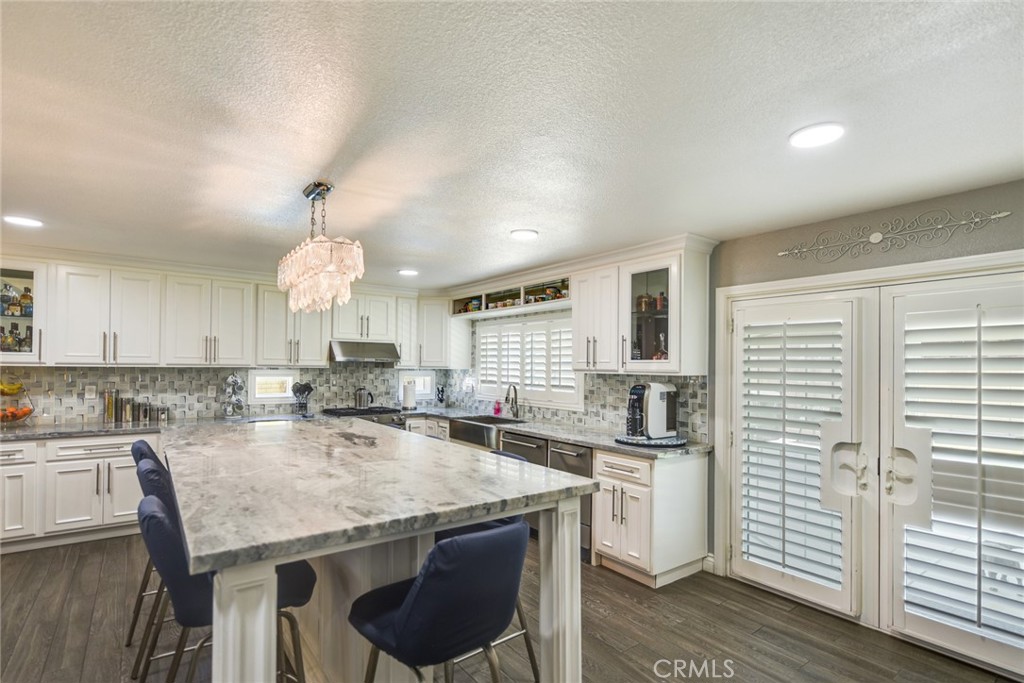 12319 Orange Place