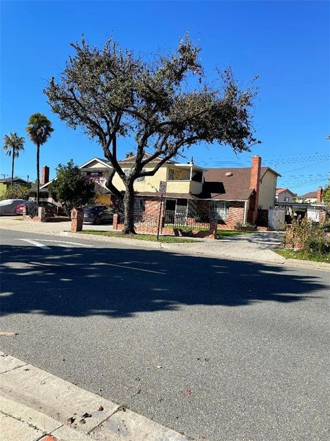 Photo of 825 E Claude St, Carson, CA 90746 (MLS # OC26017267)