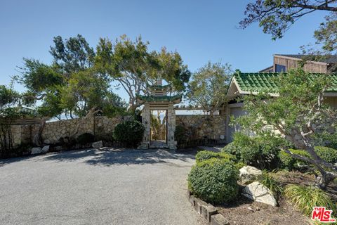 Photo of 18842 TOPANGA BEACH ROAD Road, Malibu, CA 90265 (MLS # 12594043)