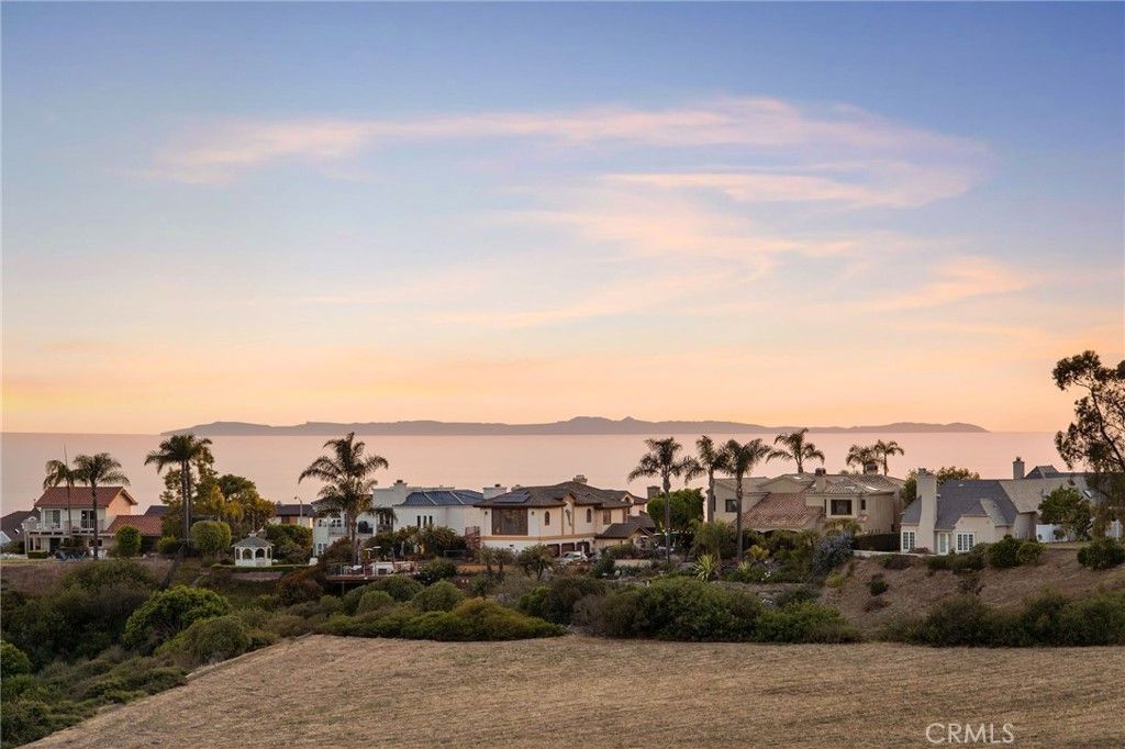 Photo of 8 Calle Ameno, San Clemente, CA 92672 (MLS # OC26111867)