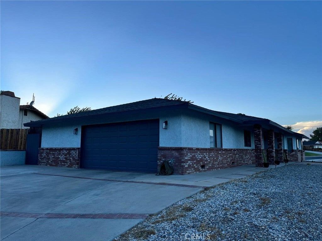 17260 Forest Hills