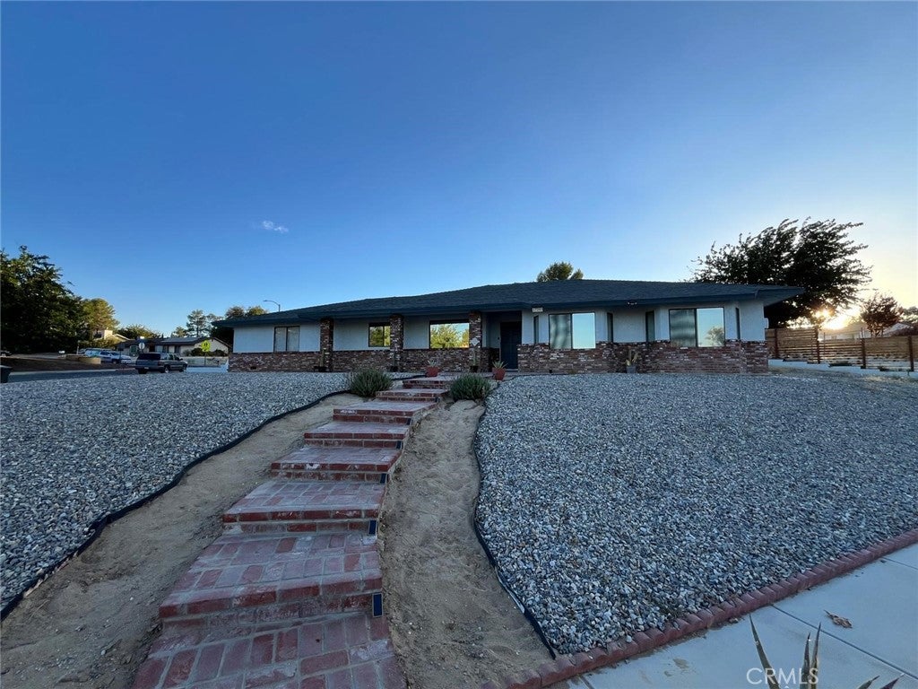 17260 Forest Hills