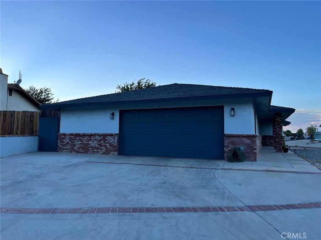 17260 Forest Hills