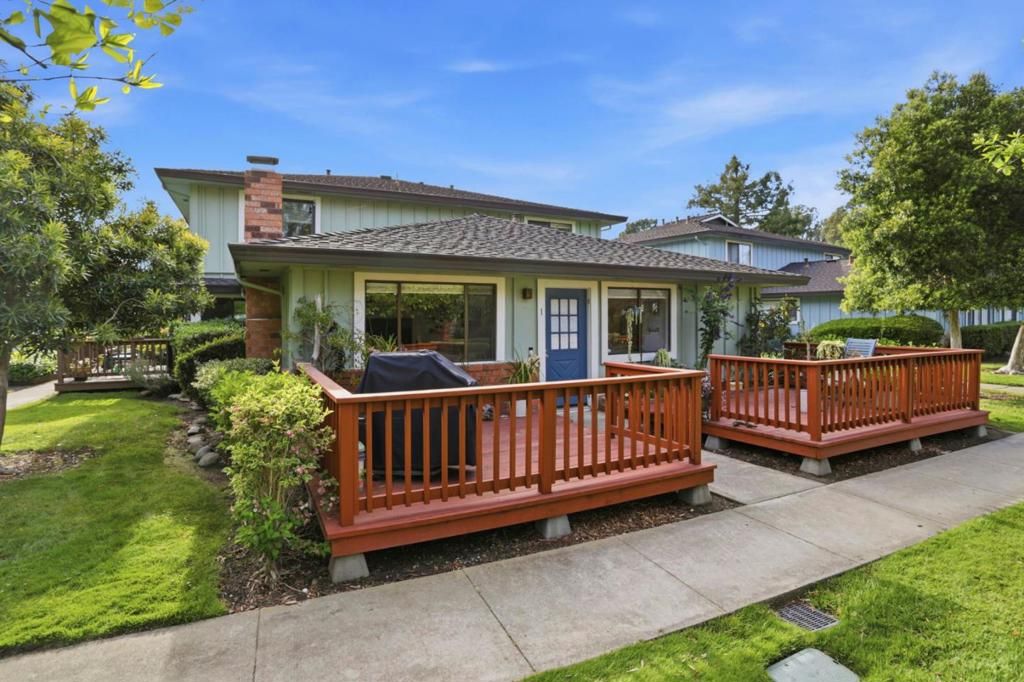 Photo of 922 Ponselle Lane #1, Capitola, CA 95010 (MLS # ML82042099)