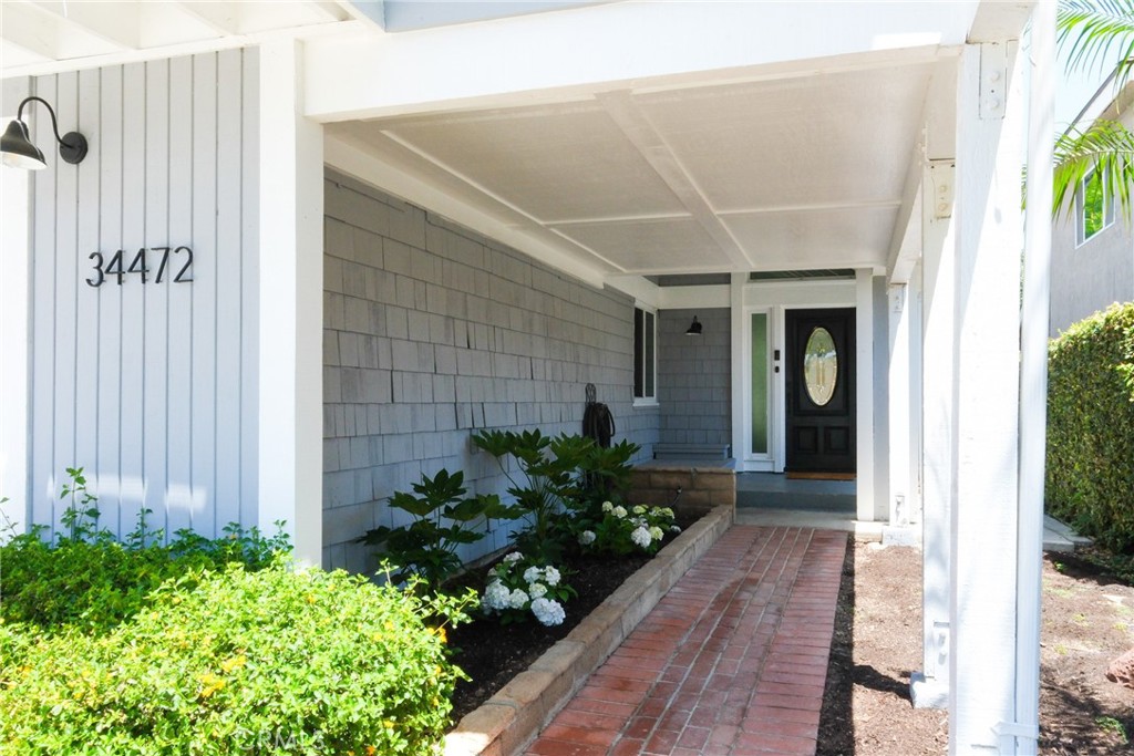 34472 Calle Portola