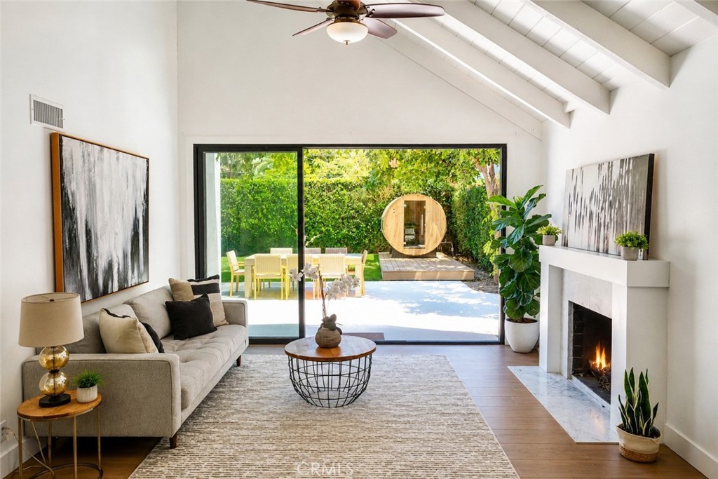 34472 Calle Portola