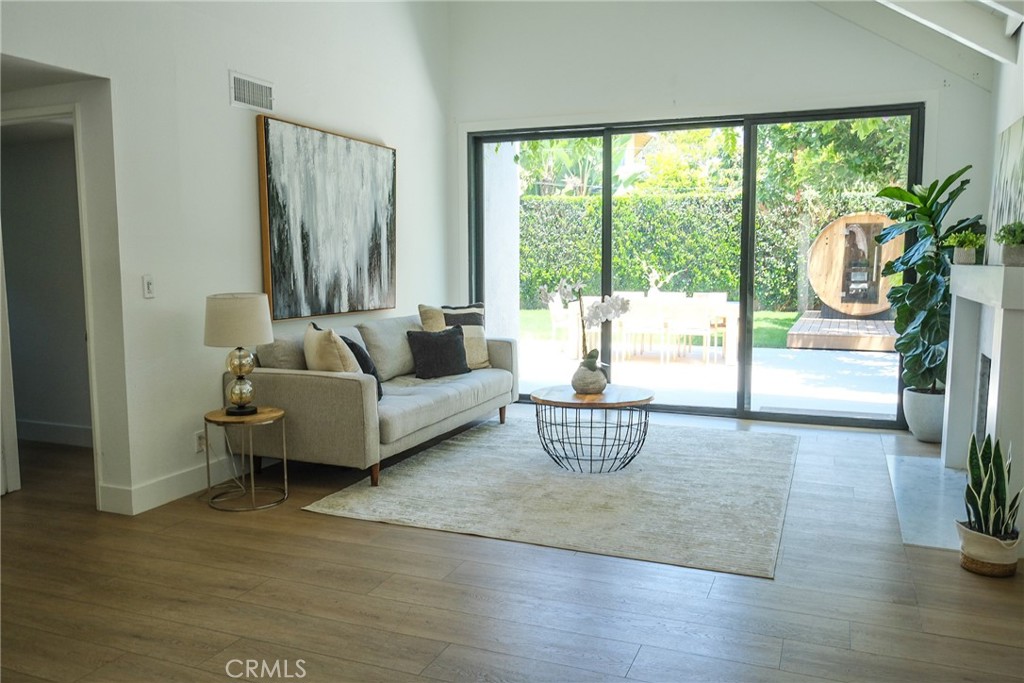 34472 Calle Portola