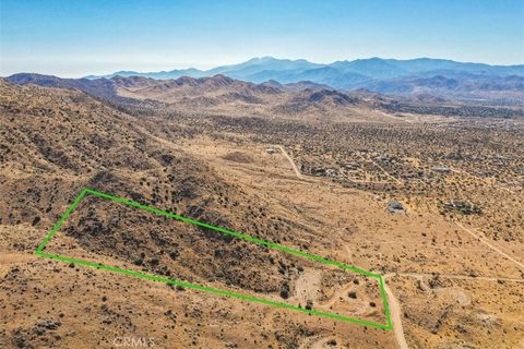 Photo of 0 Santa Barbara Drive, Yucca Valley, CA 92284 (MLS # JT26107180)