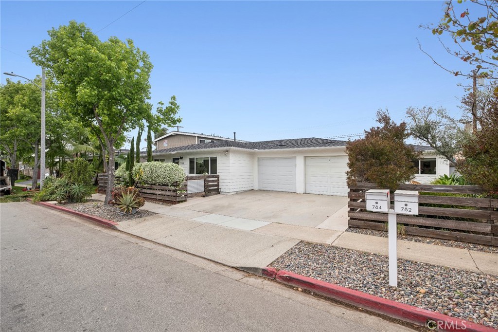 782 W 18th Street