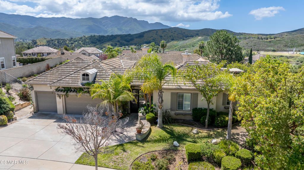 Photo of 4290 Via Gabriella, Newbury Park, CA 91320 (MLS # 226001716)