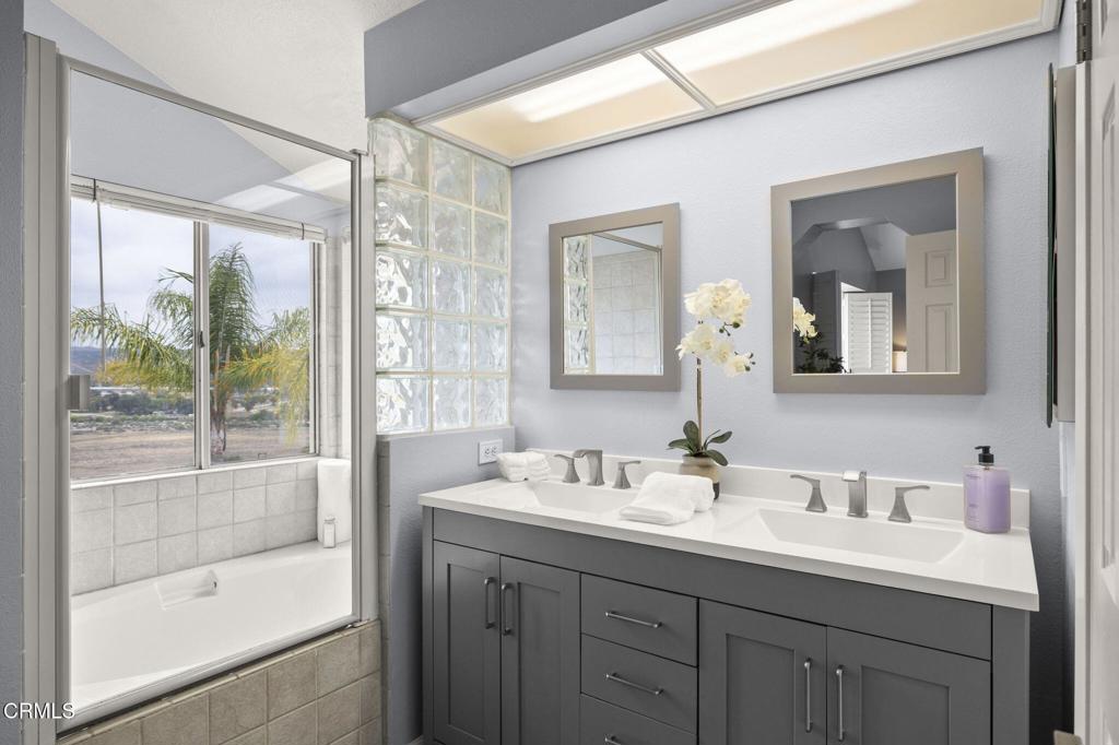 North Bluffs - Residential