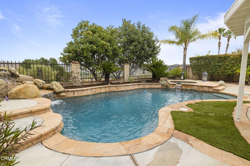 North Bluffs - Residential