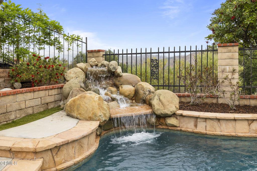 North Bluffs - Residential