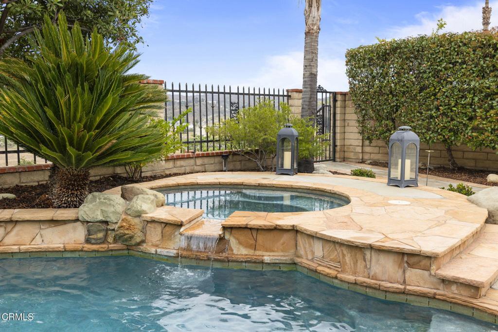 North Bluffs - Residential