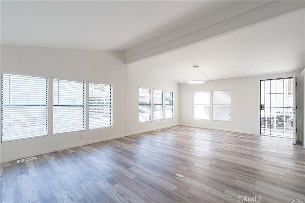 1501 Palos Verdes Drive North 9