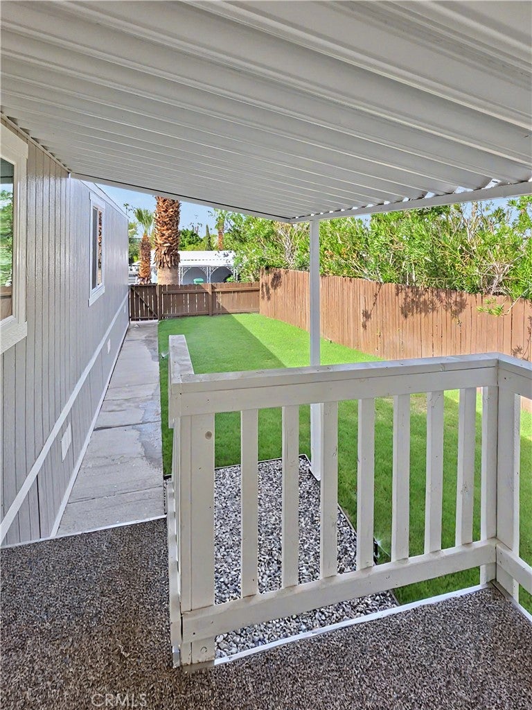 14 Yucca Lane