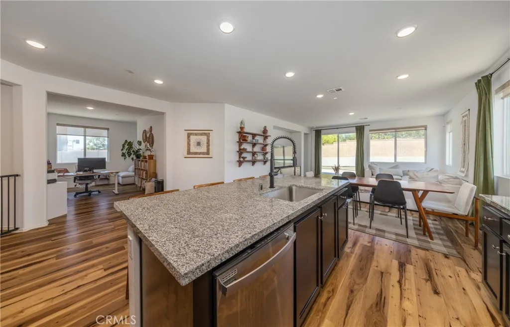 Banning, California 92220, United States, 3 Bedrooms Bedrooms, ,2 BathroomsBathrooms,Residential,Active,196198