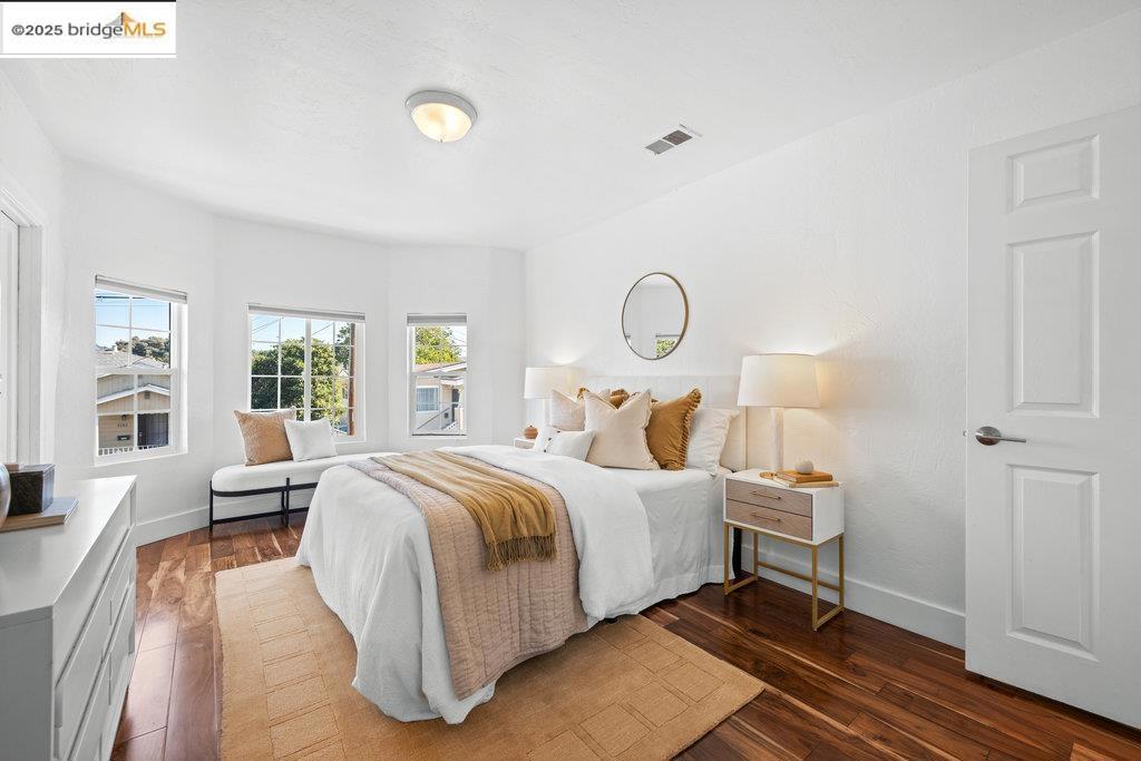 ELMHURST - Residential Income