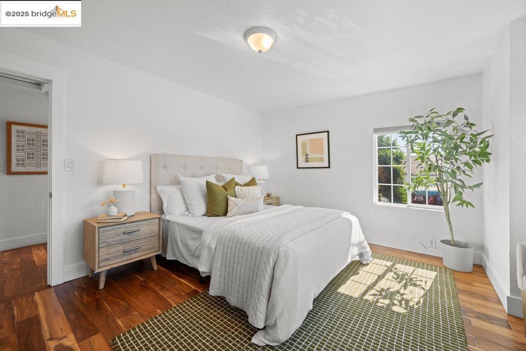 ELMHURST - Residential Income