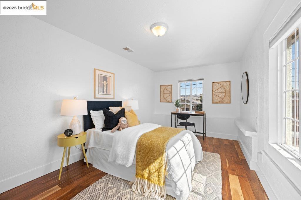 ELMHURST - Residential Income