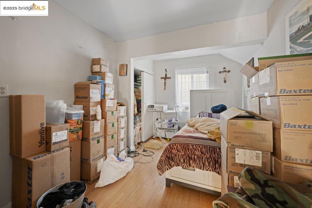 ELMHURST - Residential Income