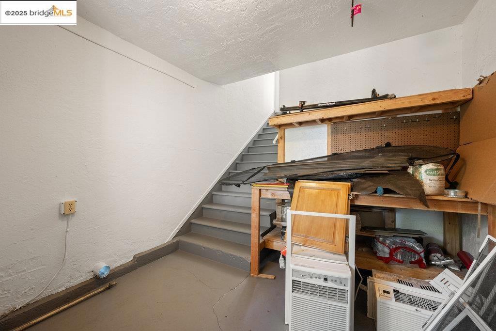 ELMHURST - Residential Income