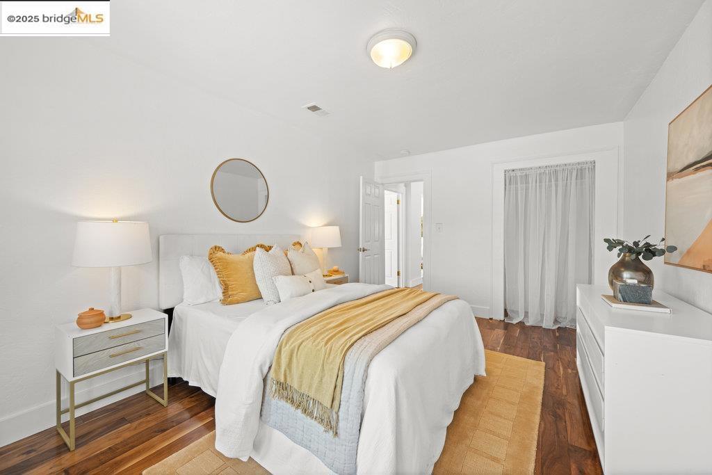 ELMHURST - Residential Income