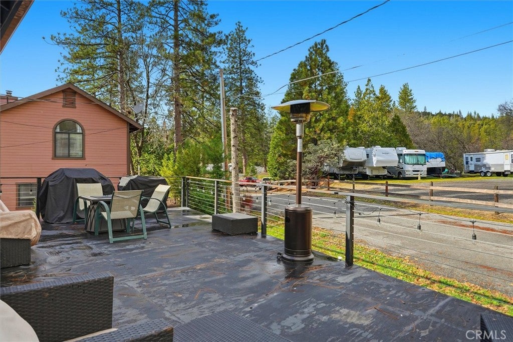 39490 Crane Valley Court